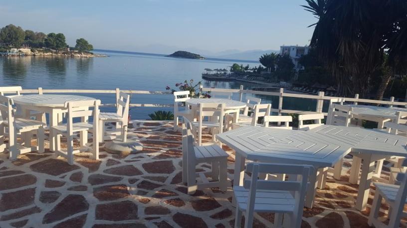 Nova Hotel Ksamil Bagian luar foto