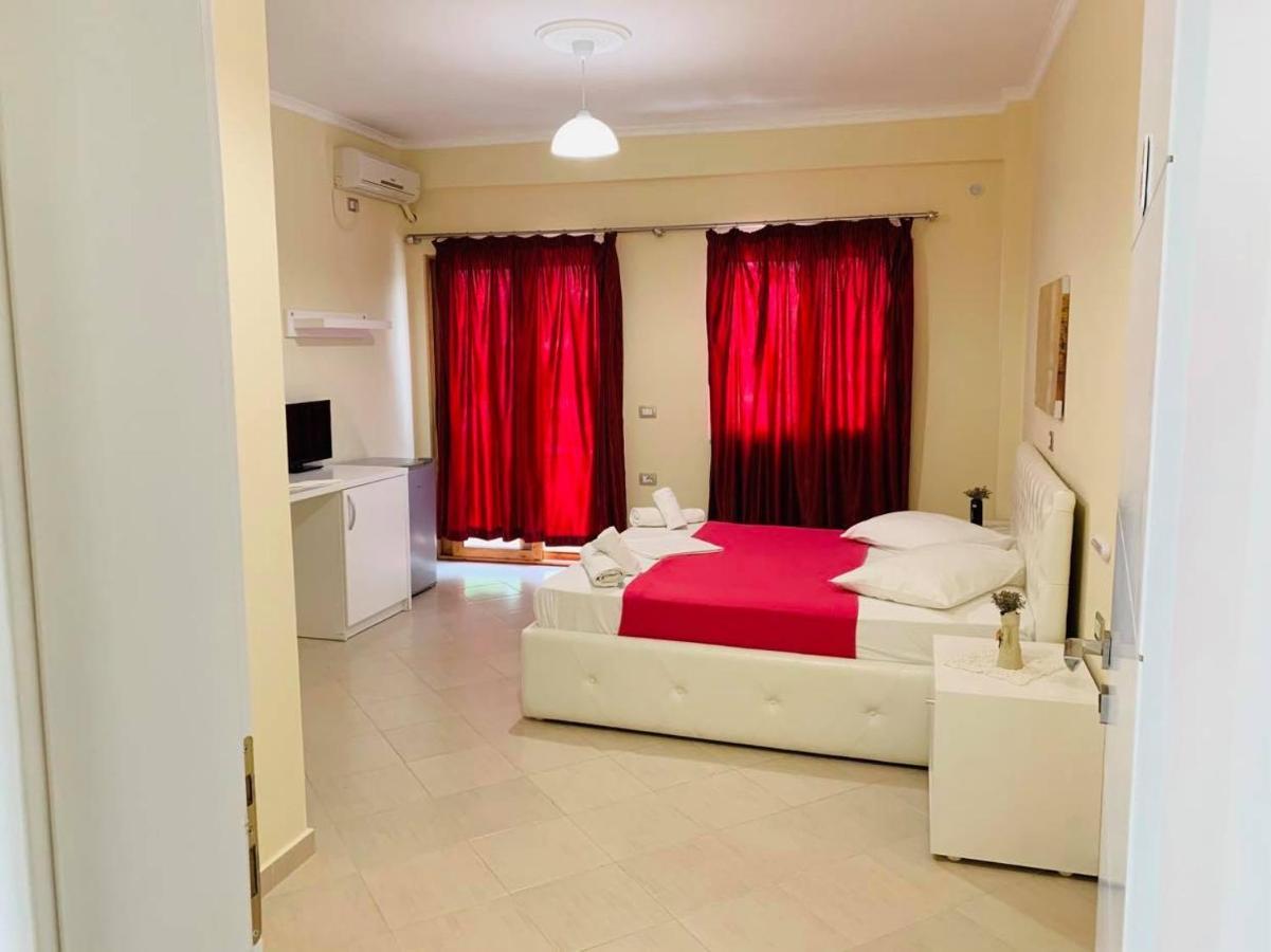 Nova Hotel Ksamil Bagian luar foto
