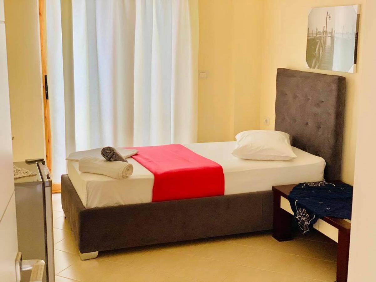 Nova Hotel Ksamil Bagian luar foto