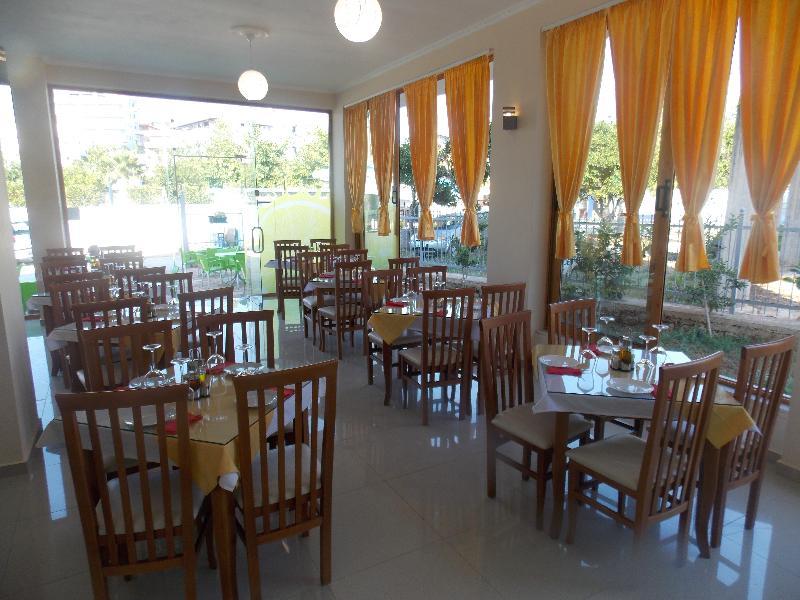 Nova Hotel Ksamil Bagian luar foto